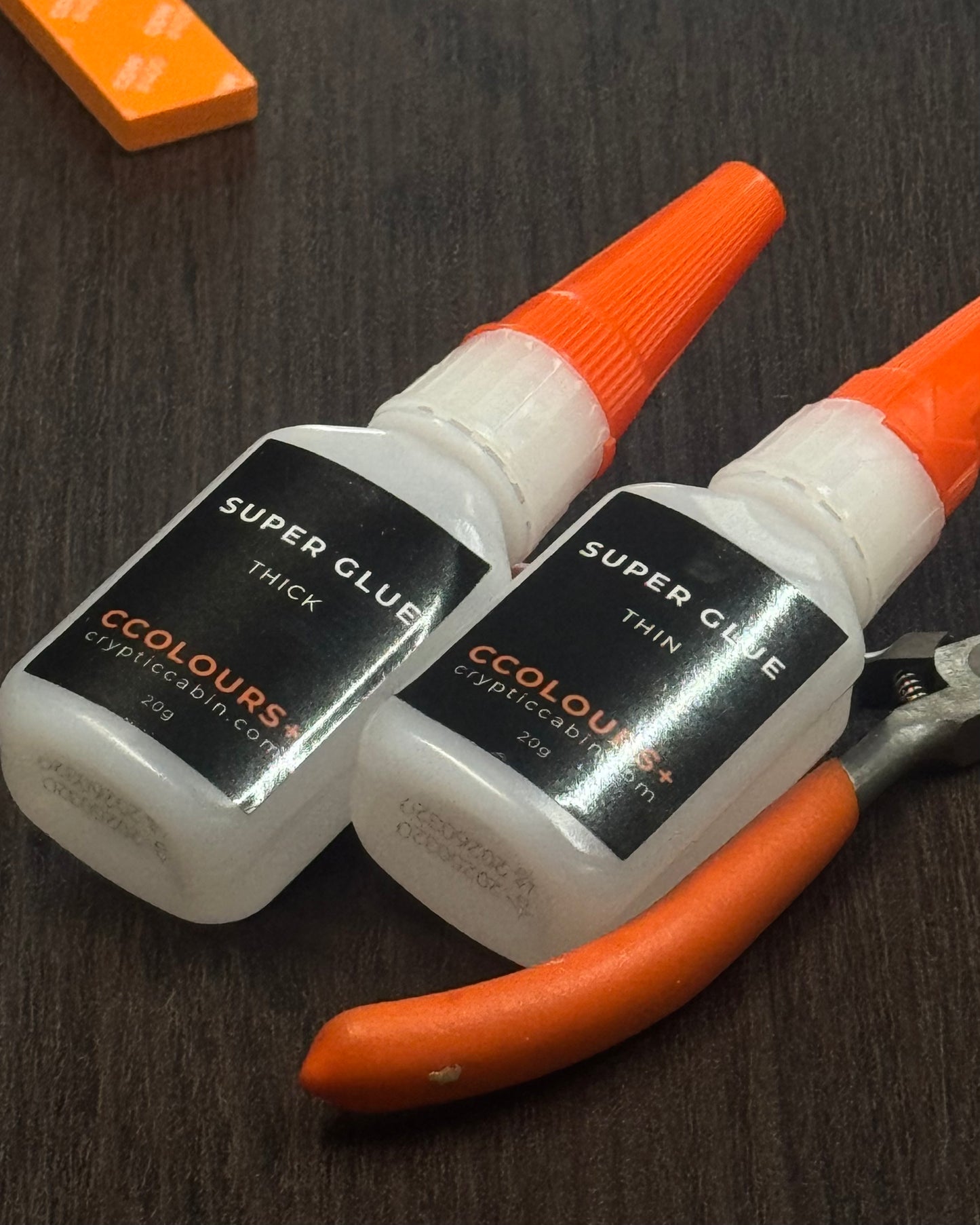 ccolours+ - Super Glue